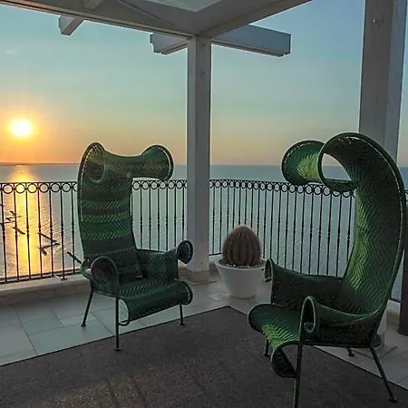 Szálloda Posillipo 4*